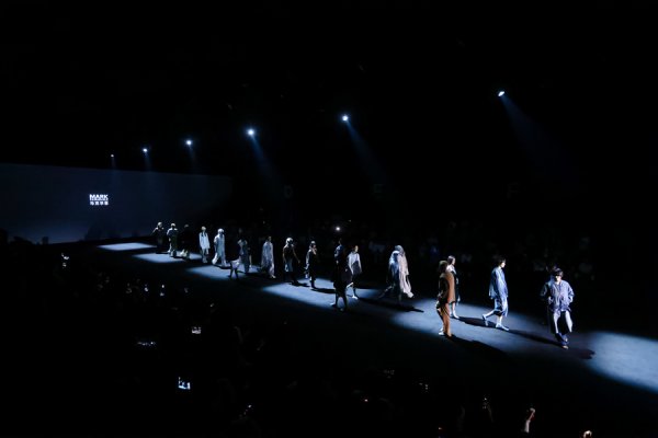 策略大赢家 8天创意盛宴，4千款新品首发，2026春夏上海时装周圆满收官